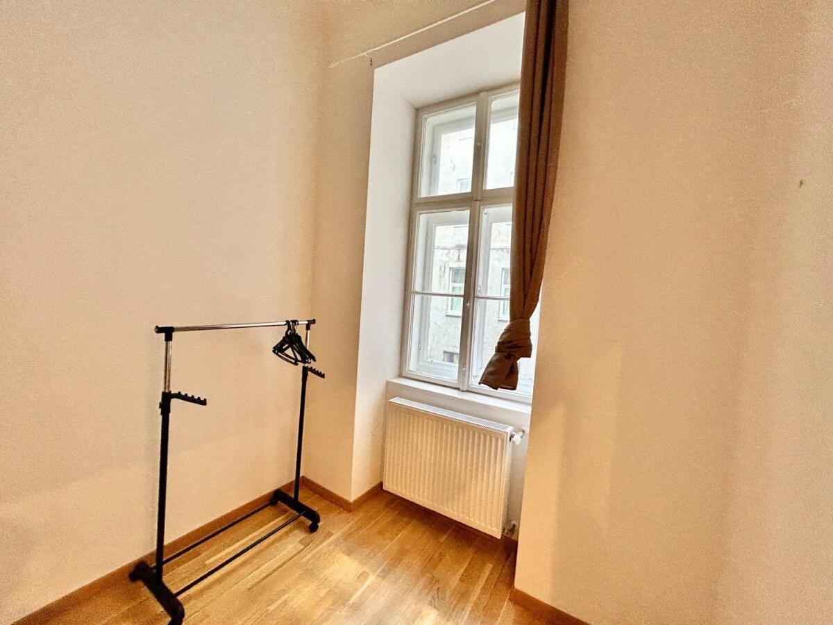 Apartment Calm & Sunny With Free Parking *